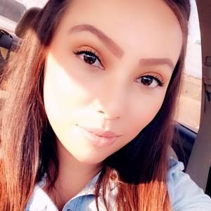 Meet your Posher, Mandy